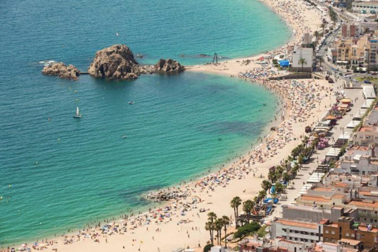 Beta'S Place - Apartamento Primera Linea De Playa Blanes Εξωτερικό φωτογραφία